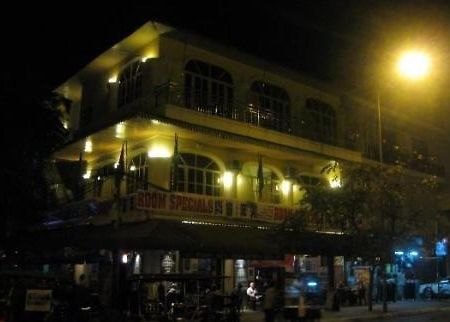 Paddy Rice Hotel Phnom-Penh Buitenkant foto